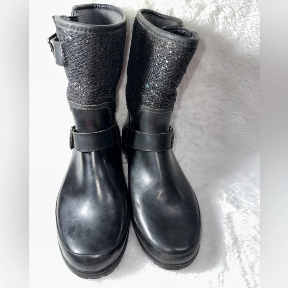 Sperry rain boots
